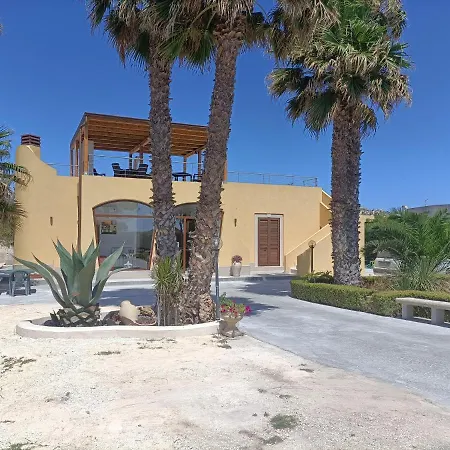 B&B Sale e Sole sul Mare-3